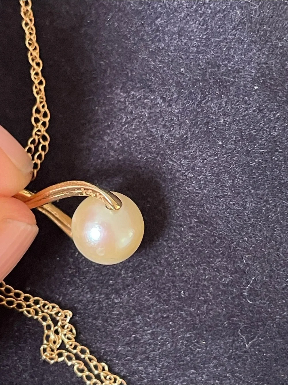Vintage 14K Yellow Gold Teardrop Pearl Pendant Necklace 15